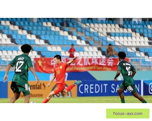 国足迎来关键战役主帅强调年轻力量崛起新希望与强队争锋逐梦赛场