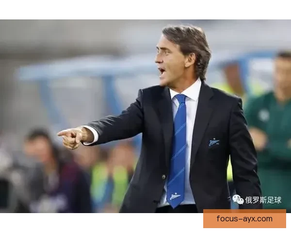 巴黎圣日耳曼俱乐部发展历程与未来展望：从辉煌历史到全球化梦想